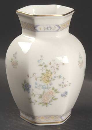 Cherrywood 5" Vase by Gorham