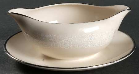 Chantilly Lace Gravy Boat with Attached Underplate