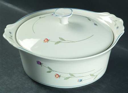 Country Flowers Cream 1.5 Qt Round Covered Casserole