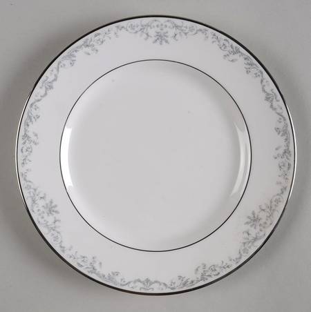 Della Regina Salad Plate