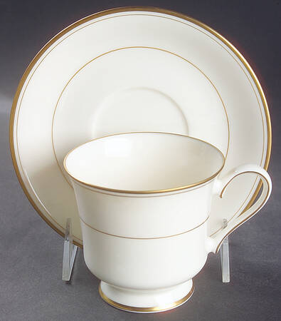 Elegance Gold Footed Cup & Saucer Set