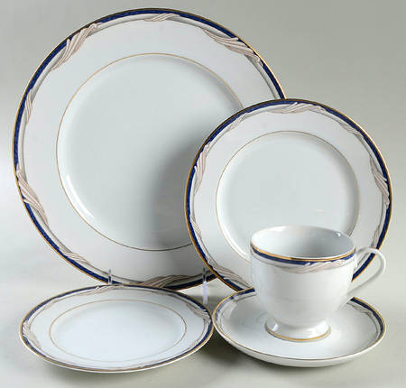 Golden Swirl 5 Piece Place Setting