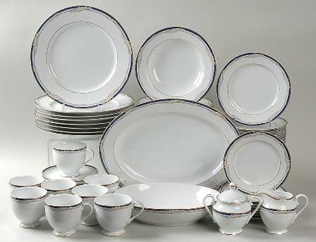 Golden Swirl 53 Piece Set
