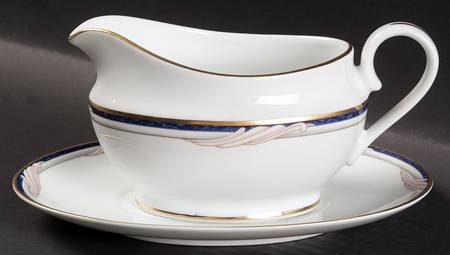 Golden Swirl Gravy Boat & Underplate
