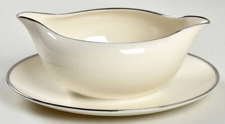 Hallmark Platinum Gravy Boat with Attached Underplate