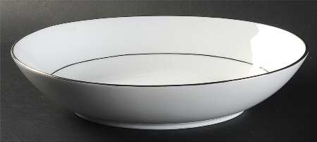 Hallmark Platinum 10" Oval Vegetable Bowl