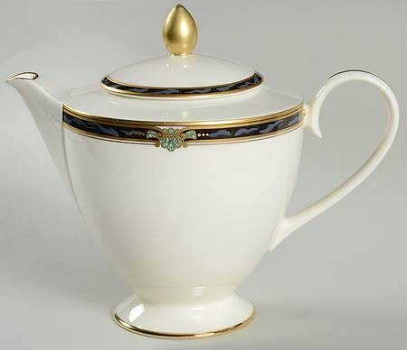 Huntington Coffee Pot & Lid