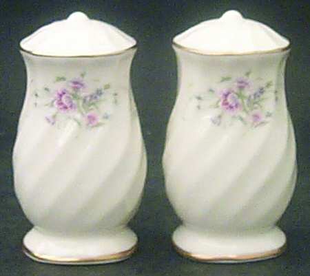 Jolie Salt & Pepper Set