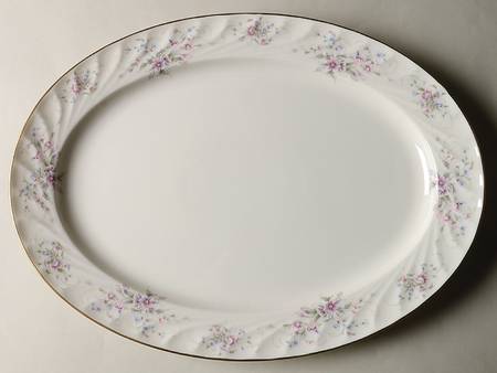 Jolie 16" Oval Serving Platter