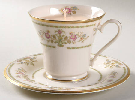 King Edward Scented Cup & Saucer Candle-Lavender  HC