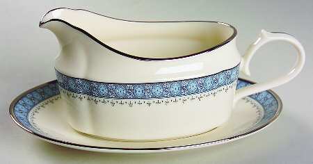Kingsbury Gravy Boat & Underplate by Gorham