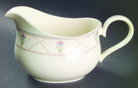 Lindsay Gravy Boat