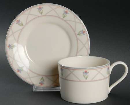 Lindsay Flat Cup & Saucer Set