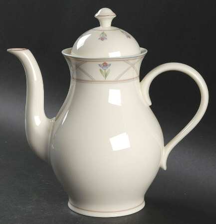 Lindsay Coffee Pot & Lid