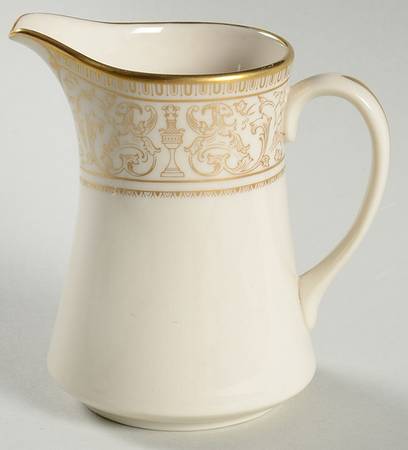 Lorenzo De Medici (Ivory with Gold) Creamer