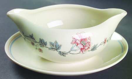 Longwood Gravy Boat with Attached Underplate