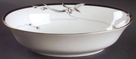 Manhattan 9" Oval Vegetable Bowl by Gorham