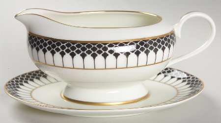 Marbury Black Gravy Boat & Underplate