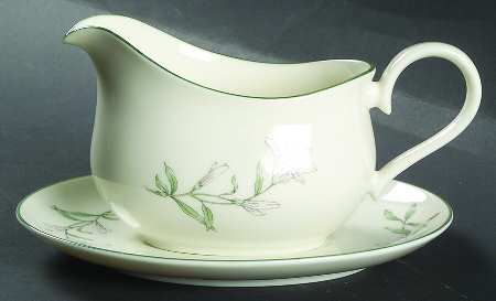 Melrose Gravy Boat & Underplate