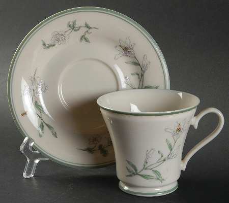 Footed Cup & Saucer Set