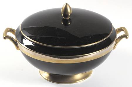 Midnight Contessa Round Covered Vegetable
