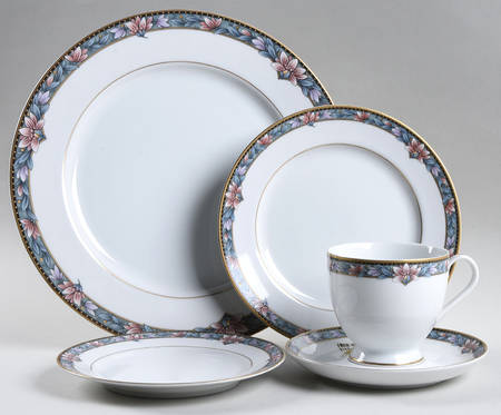 Quintette 5 Piece Place Setting