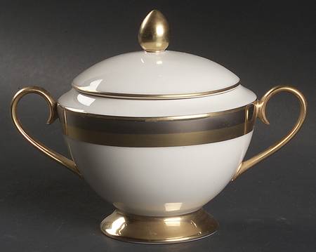 Royal Contessa Sugar Bowl & Lid