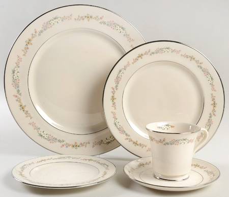 Rondelle 5 Piece Place Setting