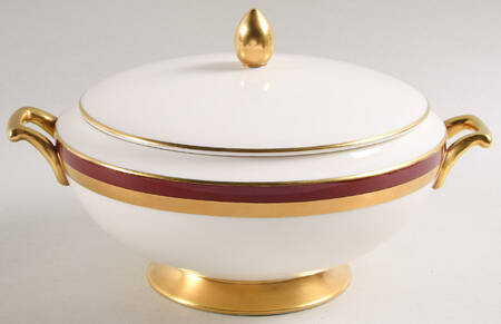 Ruby Contessa Round Covered Vegetable