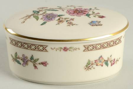 Secret Garden Oval Trinket Box & Lid