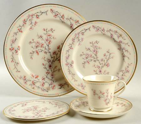 Spring Meadow 5 Piece Place Setting