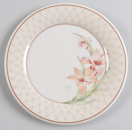 Trapunto Salad Plate