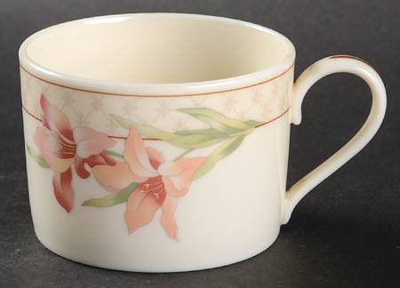 Trapunto Flat Cup