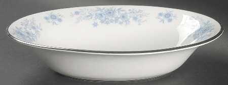 Trevianne 10" Oval Vegetable Bowl