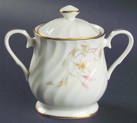 Trellis Sugar Bowl & Lid