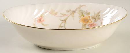 Trellis 10" Oval Vegetable Bowl