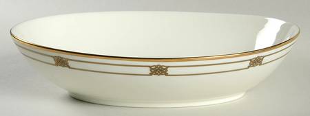 Triomphe 10" Oval Vegetable Bowl