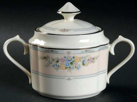Weddington Sugar Bowl & Lid