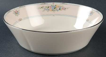 Weddington 9" Round Vegetable Bowl