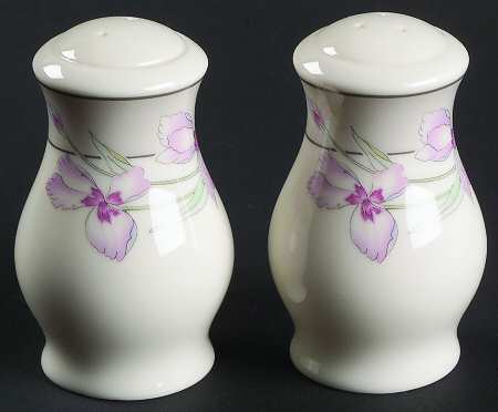 Wine Blossoms Salt & Pepper Set