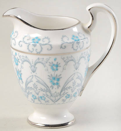Mildred Louise Mini Creamer