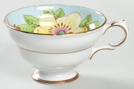Pillar Rose Footed Cup