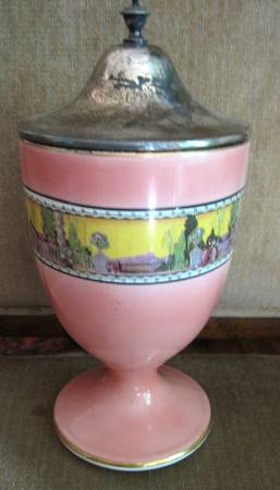 GRW2 10" Urn with Lid