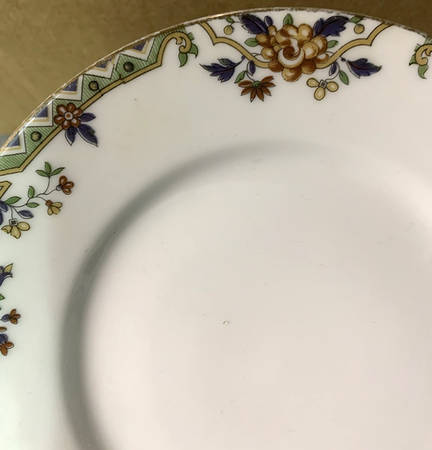 GUE108 Dinner Plate