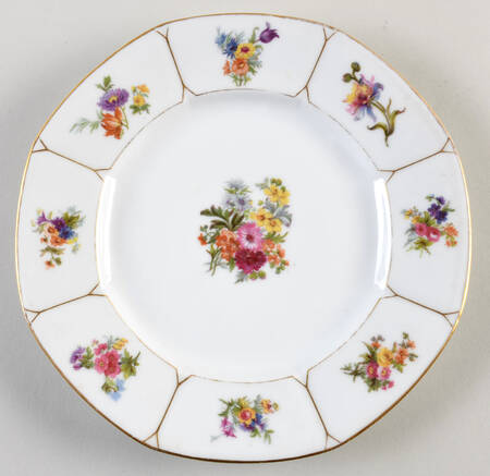 GUE127 Dinner Plate