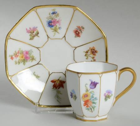 GUE127 Flat Demitasse Cup & Saucer Set