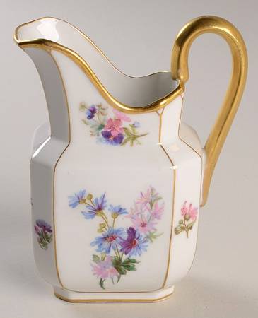 GUE127 Creamer