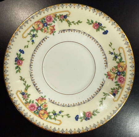 GUE144 Saucer