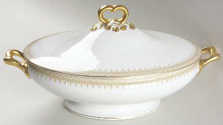 GUE15 Oval Covered Vegetable by WM Guerin