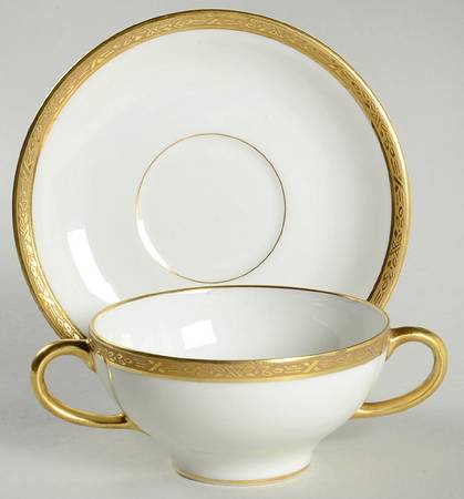 GUE158 Flat Bouillon Cup & Saucer